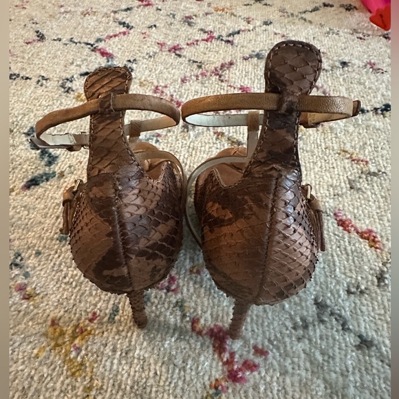 L.A.M.B ~ “Felix Snake” Brown Strappy Heels - Picture 4 of 6